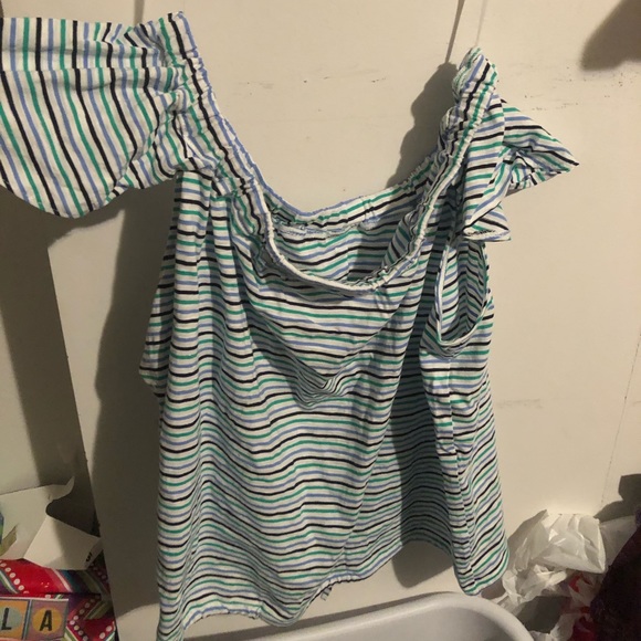 Top - Picture 3 of 5